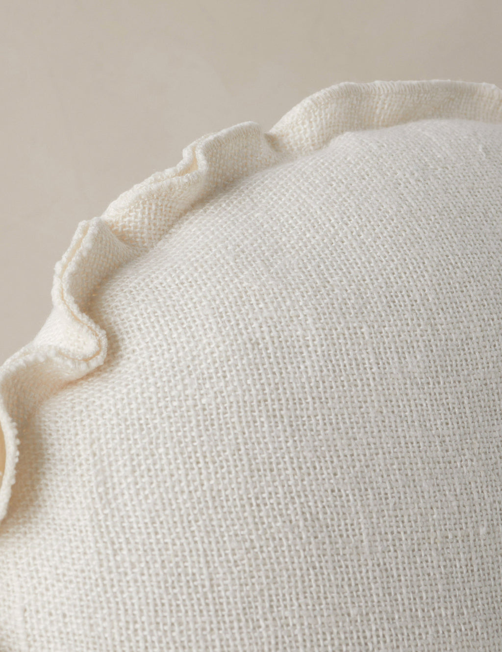 Arlo Linen Round Pillow