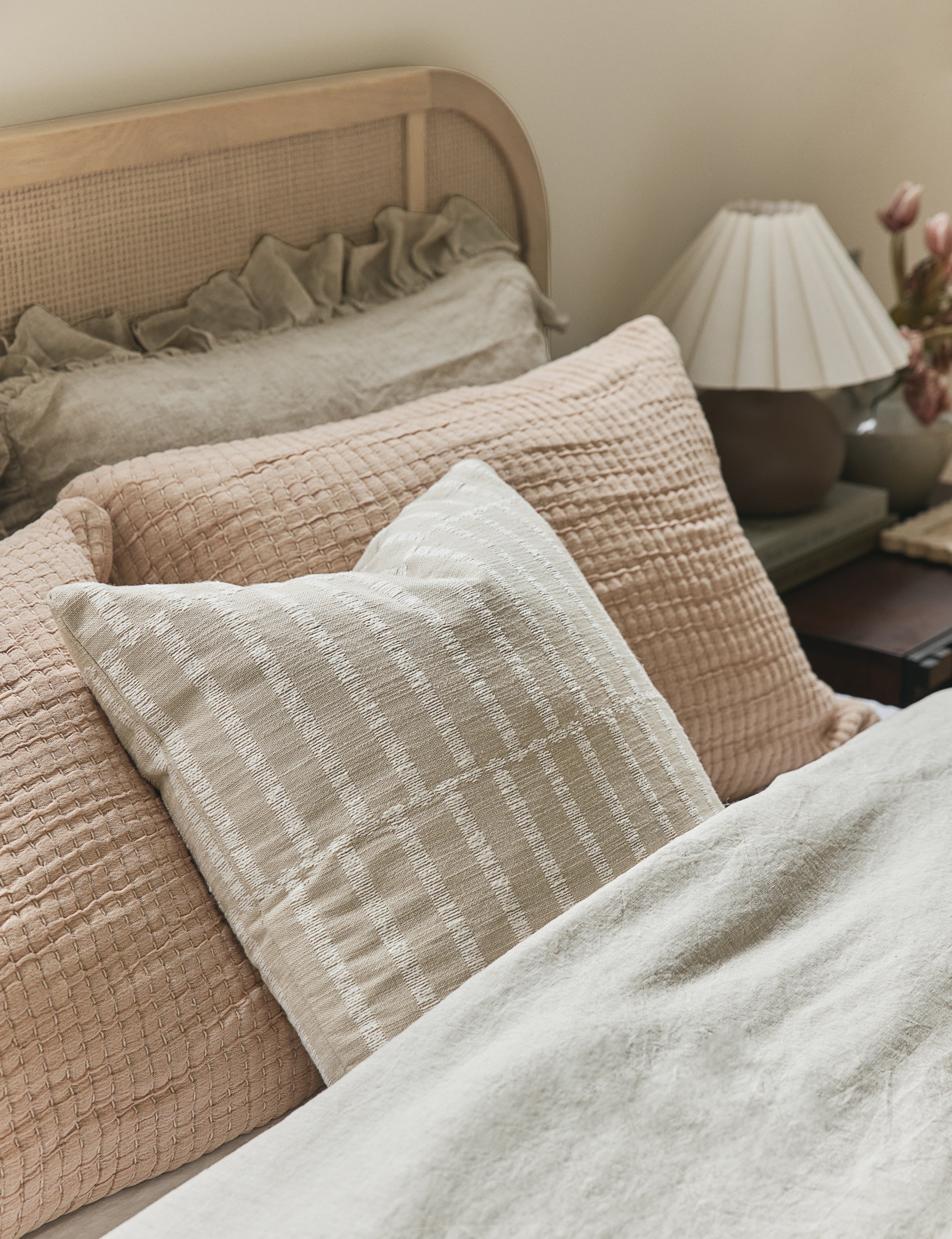 Thisbe Pillow